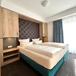 Familienapartment Mit Panoramablick Zur Frauenkirche